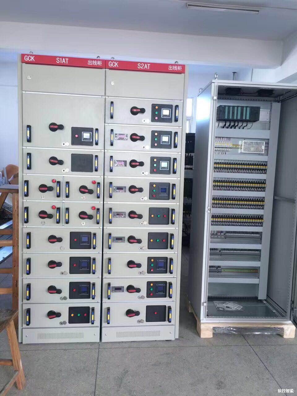 辰控智能300系列在某纸业集团有限公司混合线自动控制工程的应用